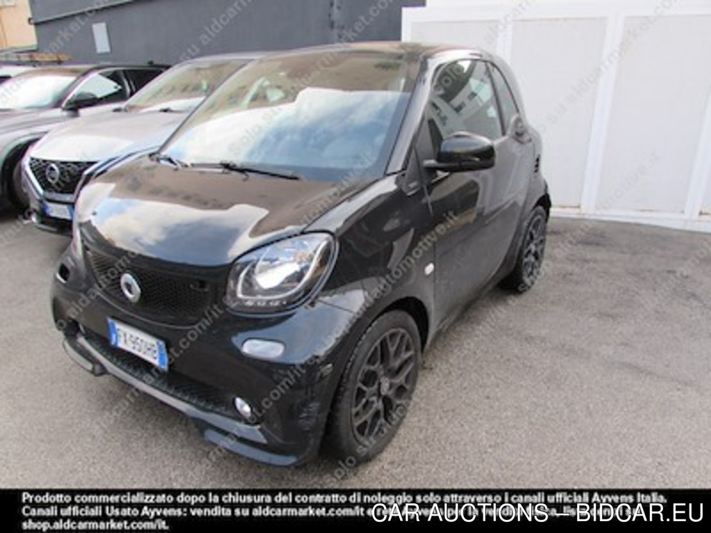 Smart fortwo coupe 90 0.9 66kw -