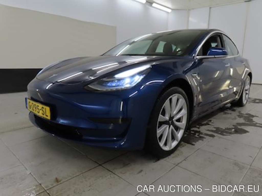 Tesla Model 3 Standard Range Plus RWD 4d