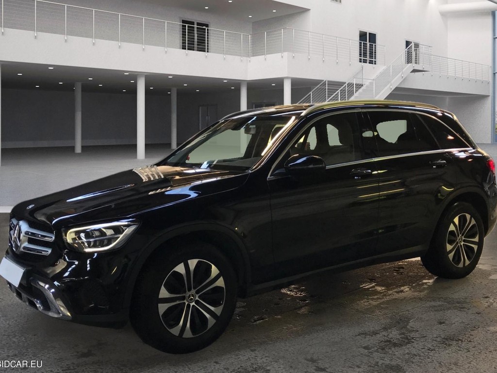 Mercedes-Benz Glc 200 D 9G-TRONIC AVANTGARDE LINE, 2020