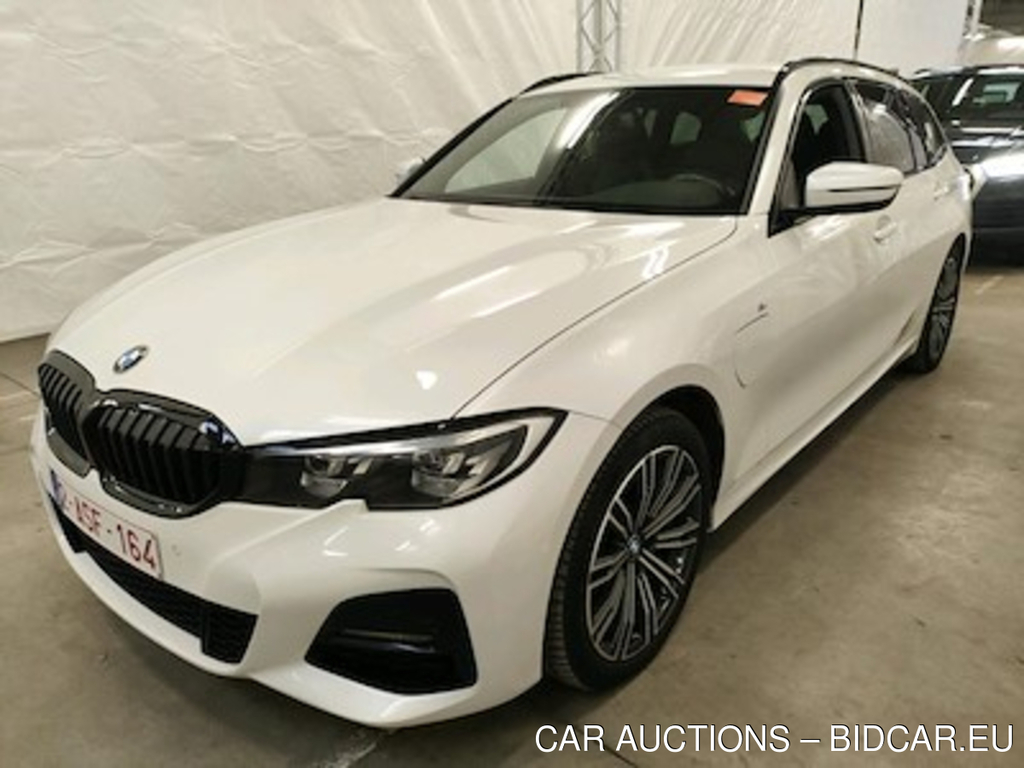 BMW 3 touring 320EA PHEV AUT