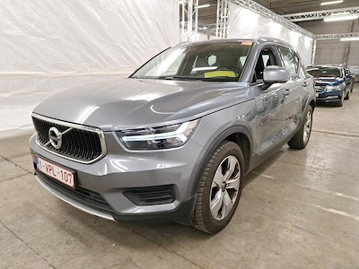 Volvo XC40 2.0 D3 MOMENTUM(EU6D-TEMP)