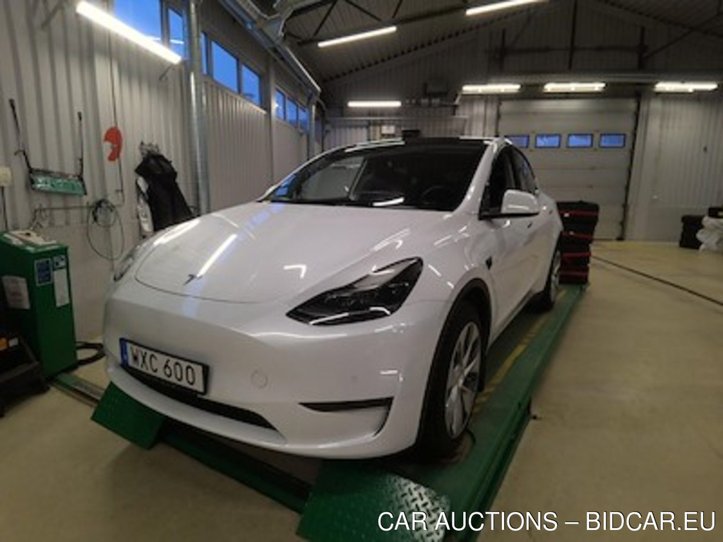 Tesla Model Y Longe Range Awd