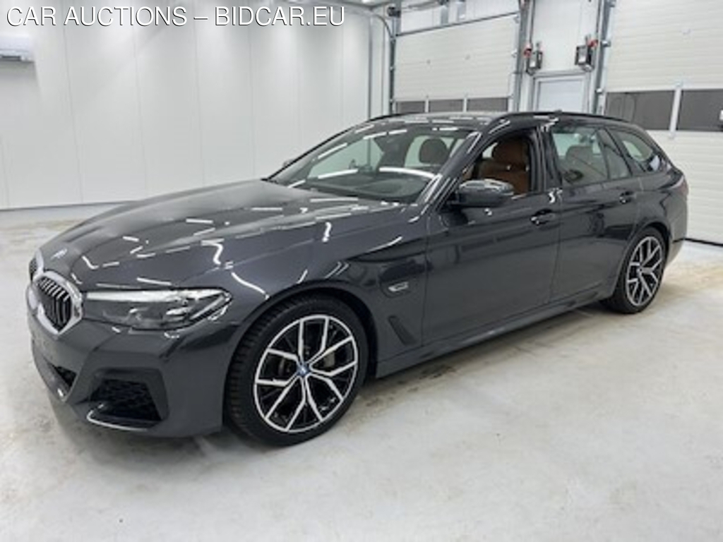 BMW Series 5 530e Touring F M Sport