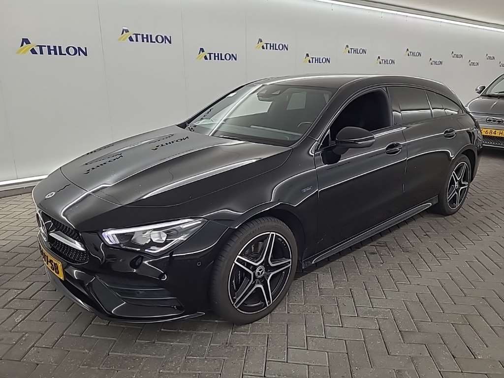 Mercedes Cla shooting br CLA 250 E DCT BUS. SOL. AMG LIMITED 5D 160KW, 2021