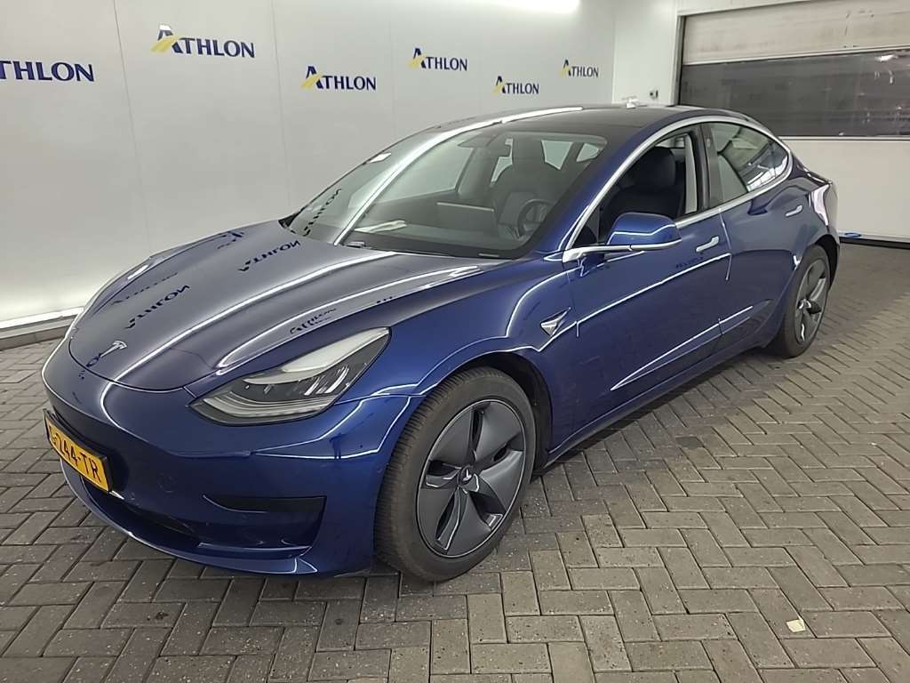 Tesla Model 3 STANDARD RANGE PLUS RWD 4D 211KW, 2019