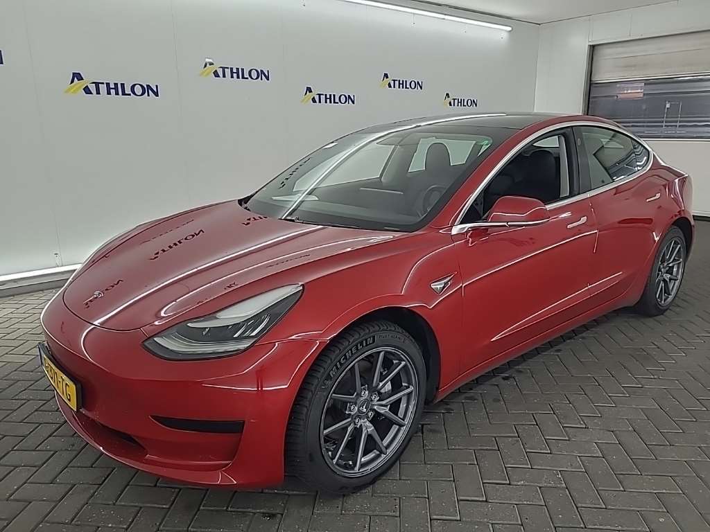 Tesla Model 3 STANDARD RANGE PLUS RWD 4D 211KW, 2019