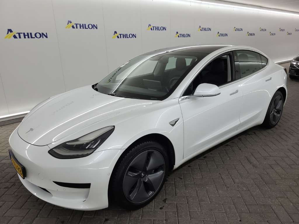 Tesla Model 3 STANDARD RANGE PLUS RWD 4D 211KW, 2019