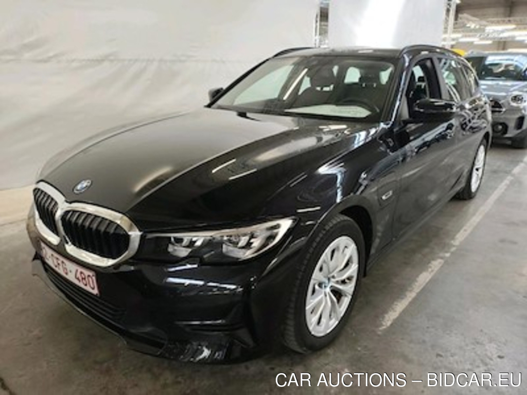 BMW 3 series touring 2.0 330E (215KW) TOURING Business Plus