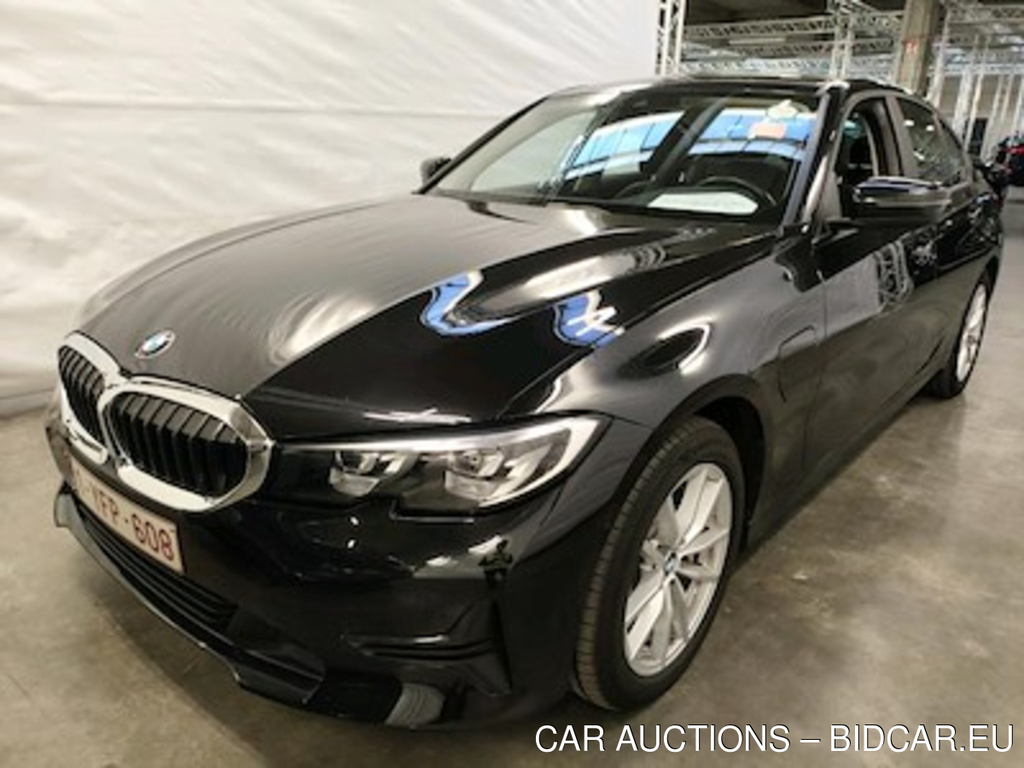 BMW 3 - 2019 330eA PHEV Business Plus