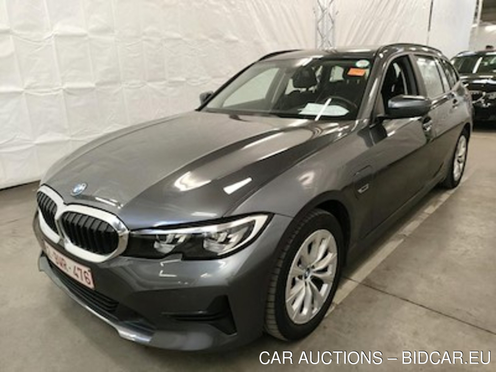 BMW 3 series touring 2.0 330E (215KW) TOURING Business Plus Mirror