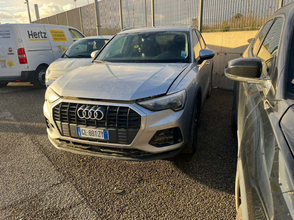 Audi Q3 35 2.0 TDI BUSINESS S-TRONIC, 2022