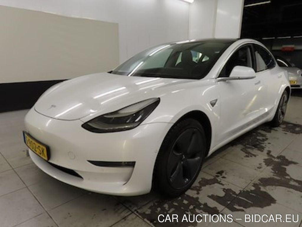 Tesla Model 3 Long Range Dual Motor AWD 4d