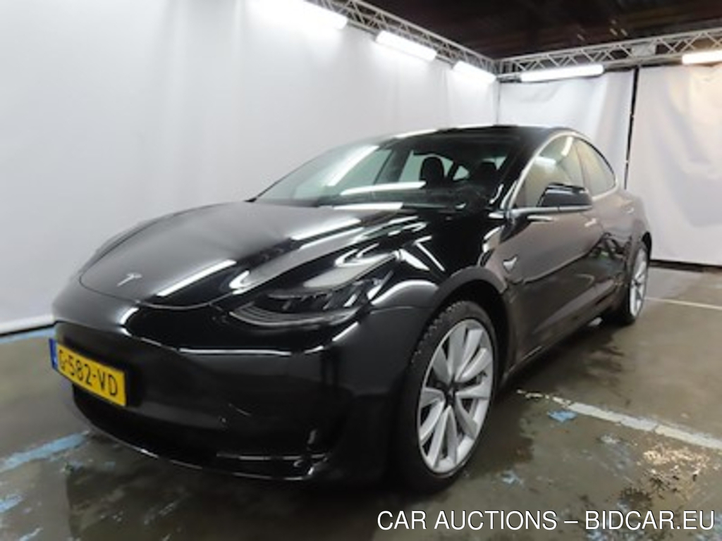 Tesla Model 3 Standard Range Plus RWD 4d