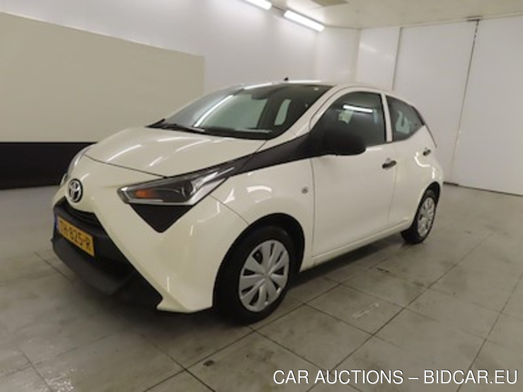 Toyota Aygo 1.0 VVT-i x-fun 5d