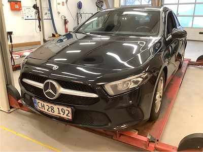 Mercedes-Benz A-Klasse 1.5 A 180 D Business DCT UA!