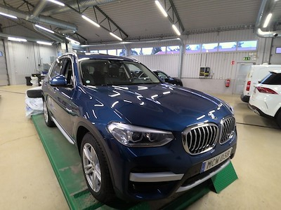 BMW X3 xDrive 30e xLine Drag