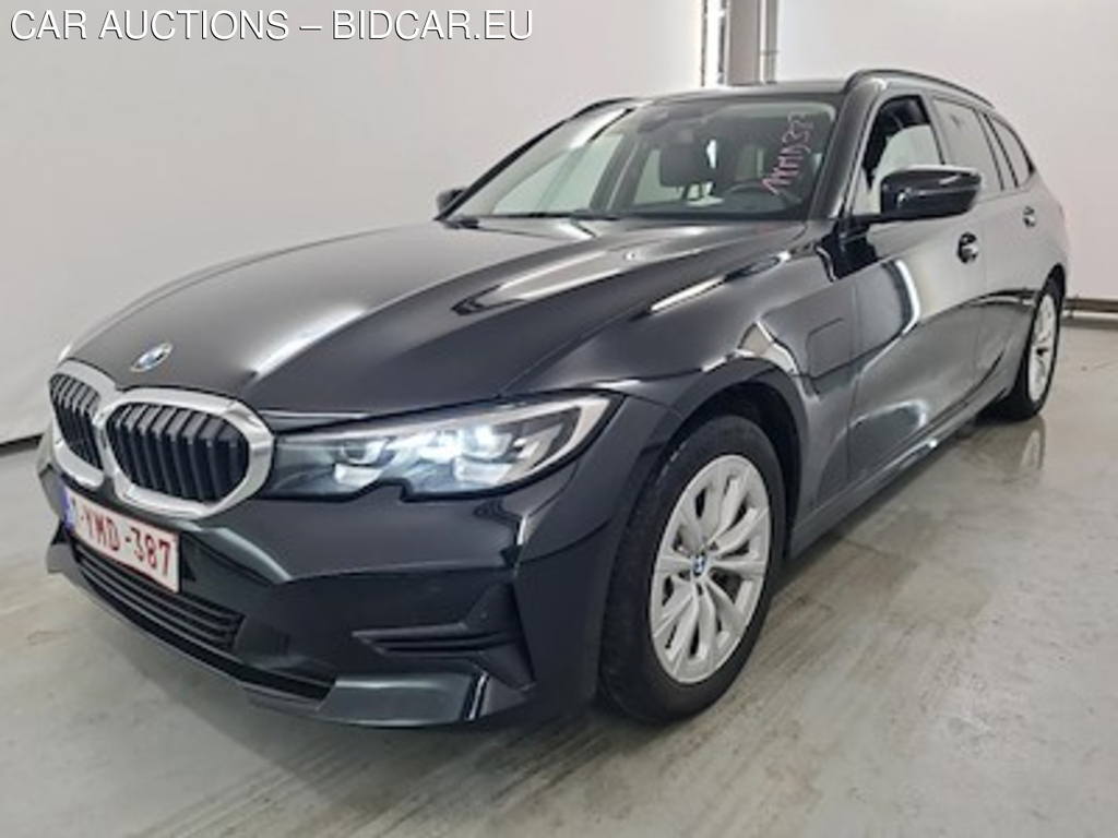 BMW 3 touring - 2019 330eA PHEV Business Plus