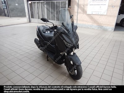 YAMAHA xmax 300 abs motociclo -