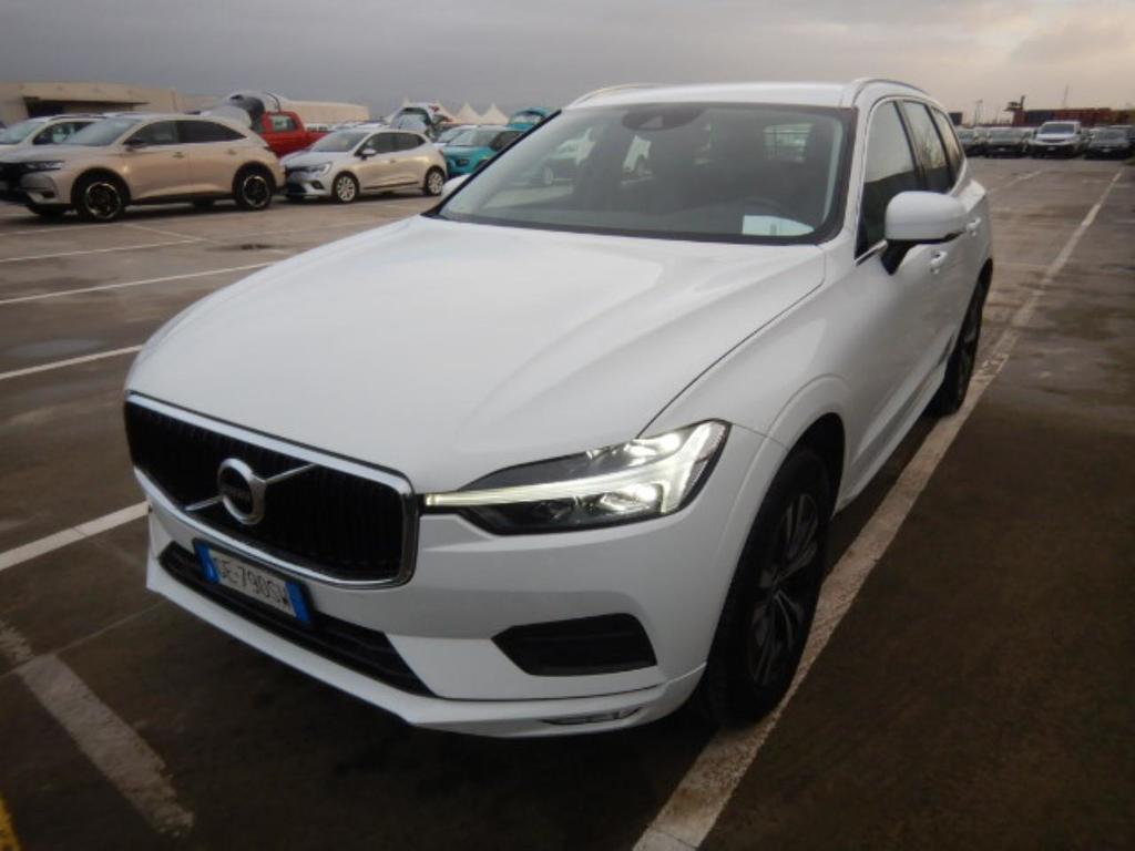 Volvo Xc60 2.0 B4 MOMENTUM PRO AWD AUTO, 2021