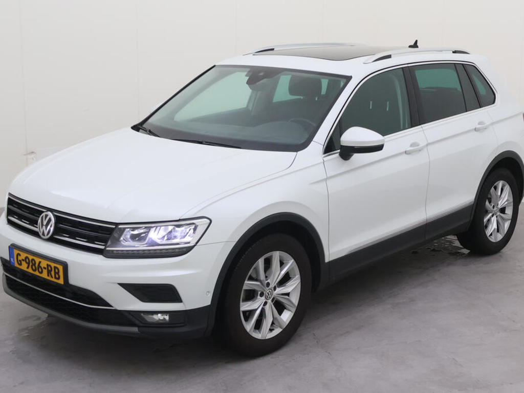 Volkswagen Tiguan 1.5 TSI 150PK DSG HIGHLINE WINTER EXECUTIVE ADVANCE MULTIMEDIA, 2019