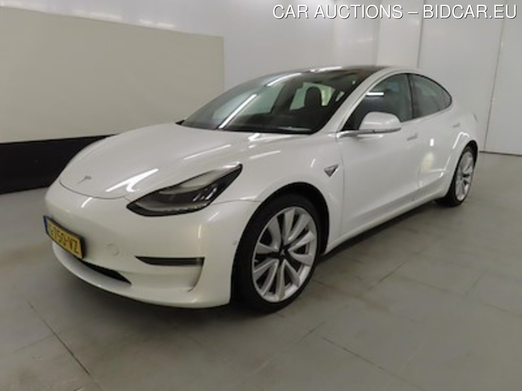 Tesla Model 3 Long Range Dual Motor AWD 4d