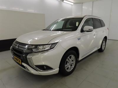 Mitsubishi Outlander 2.4 PHEV PURE, 2021