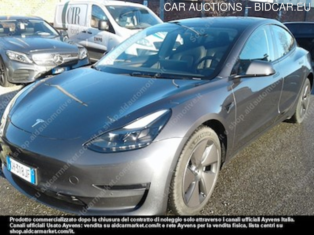 Tesla model 3 75 kwh long -