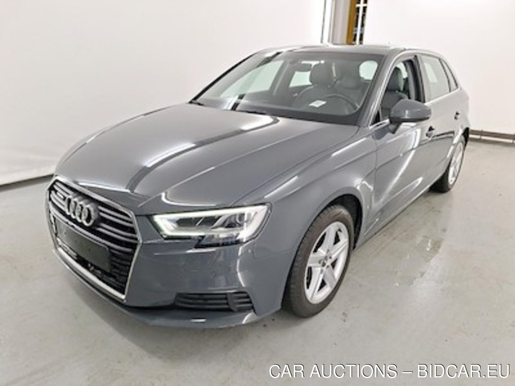 Audi A3 sportback - 2017 40 TFSI Quattro S tronic (EU6d-TEMP) Business Plus