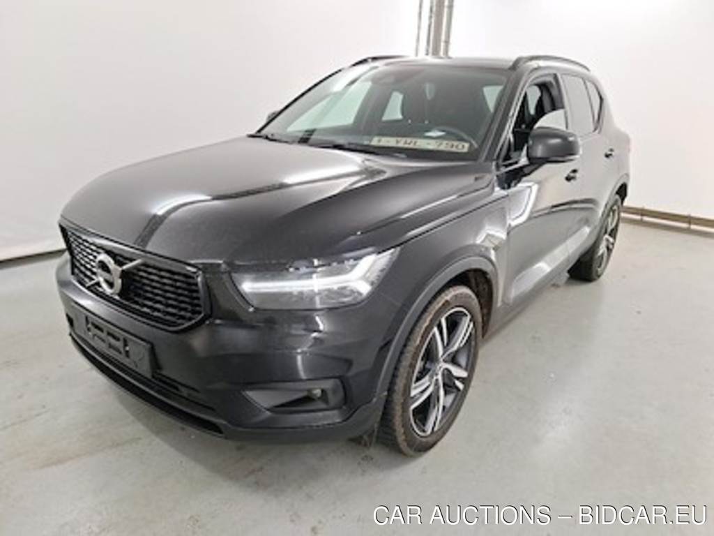 Volvo XC40 1.5 T5 RECHARGE GEARTRONIC R-DESIGN Park Assist