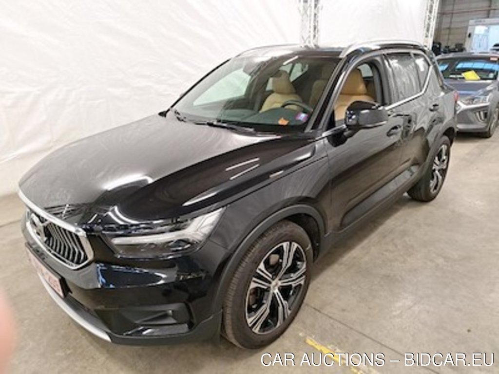 Volvo XC40 2.0 B4 GEARTRONIC INSCRIPTION Lounge Winter