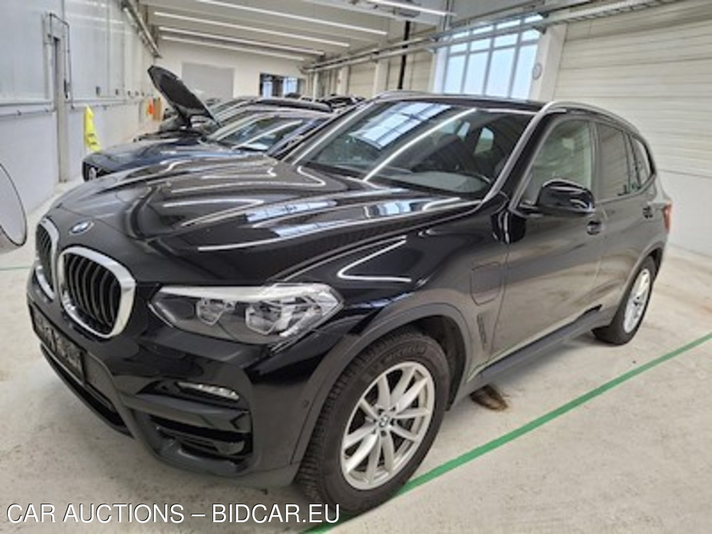 BMW X3 xDrive 30e 135KW