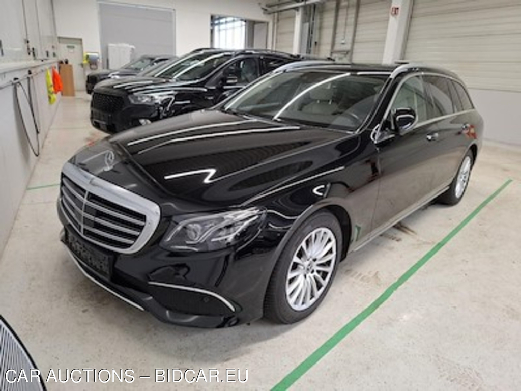 Mercedes-Benz E-Class 220d T 4matic Aut. Austria Edition 143KW