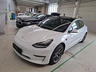 Tesla Model 3 Langstreckenbatterie Allradantrieb 350KW