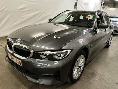 BMW 3 series touring 2.0 330E TOURING Business Plus