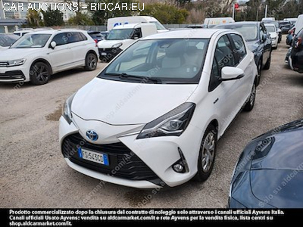 Toyota yaris 1.5 hybrid active hatchback -