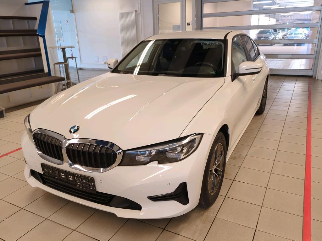 BMW 320I AUT. Advantage, 2021