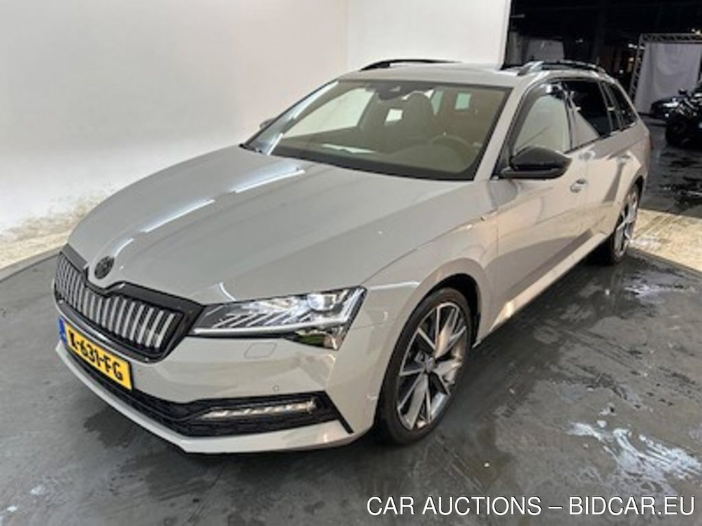 Skoda Superb combi 1.4 TSI PHEV DSG Sportline Business