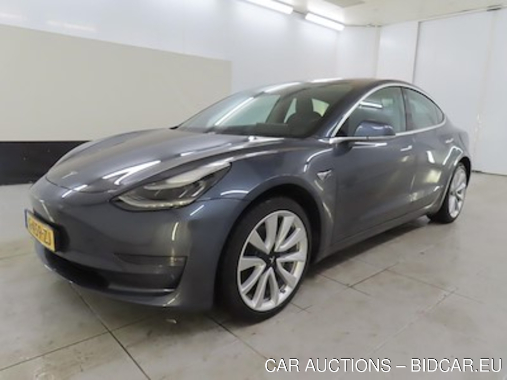 Tesla Model 3 Long Range Dual Motor AWD 4d