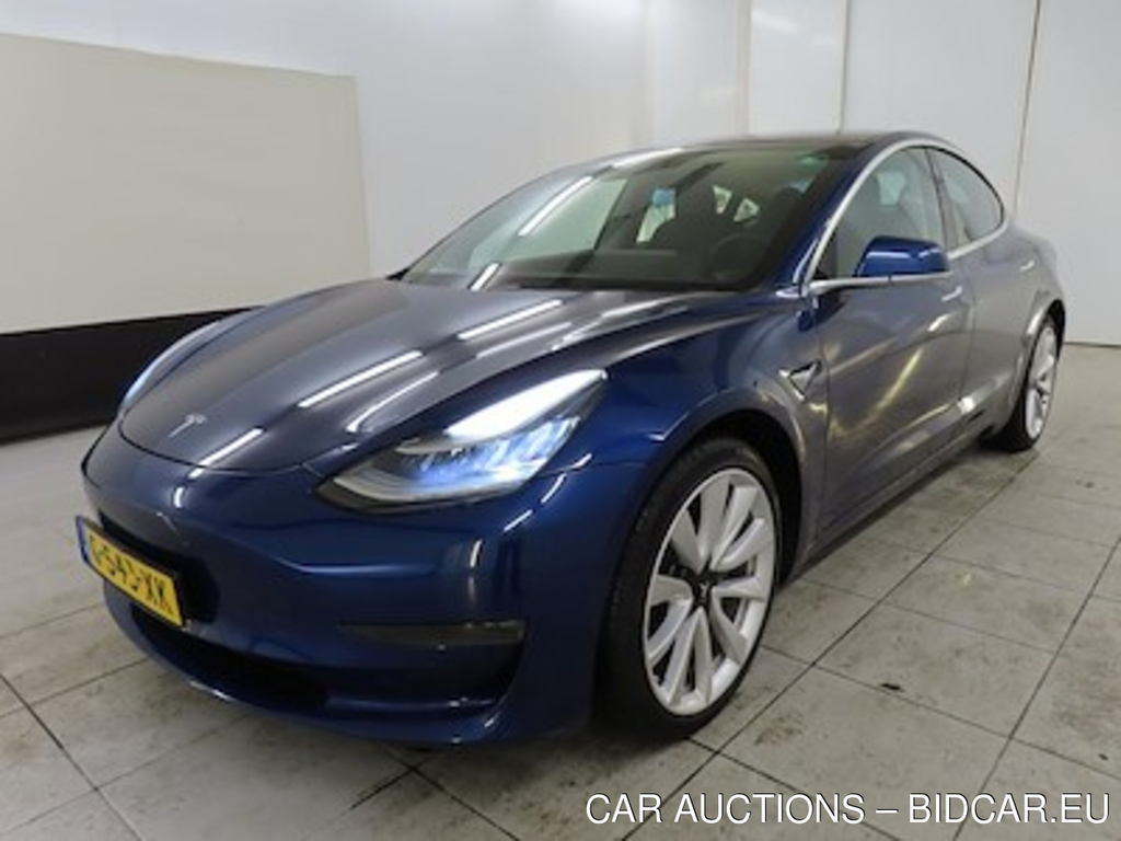 Tesla Model 3 Long Range Dual Motor AWD 4d