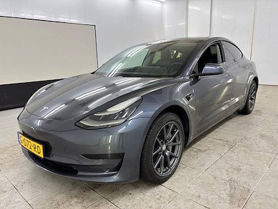 Tesla Model 3 Standard Range Plus RWD