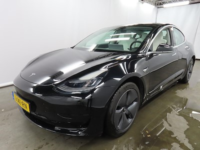 Tesla Model 3 Standard Range Plus RWD 4d