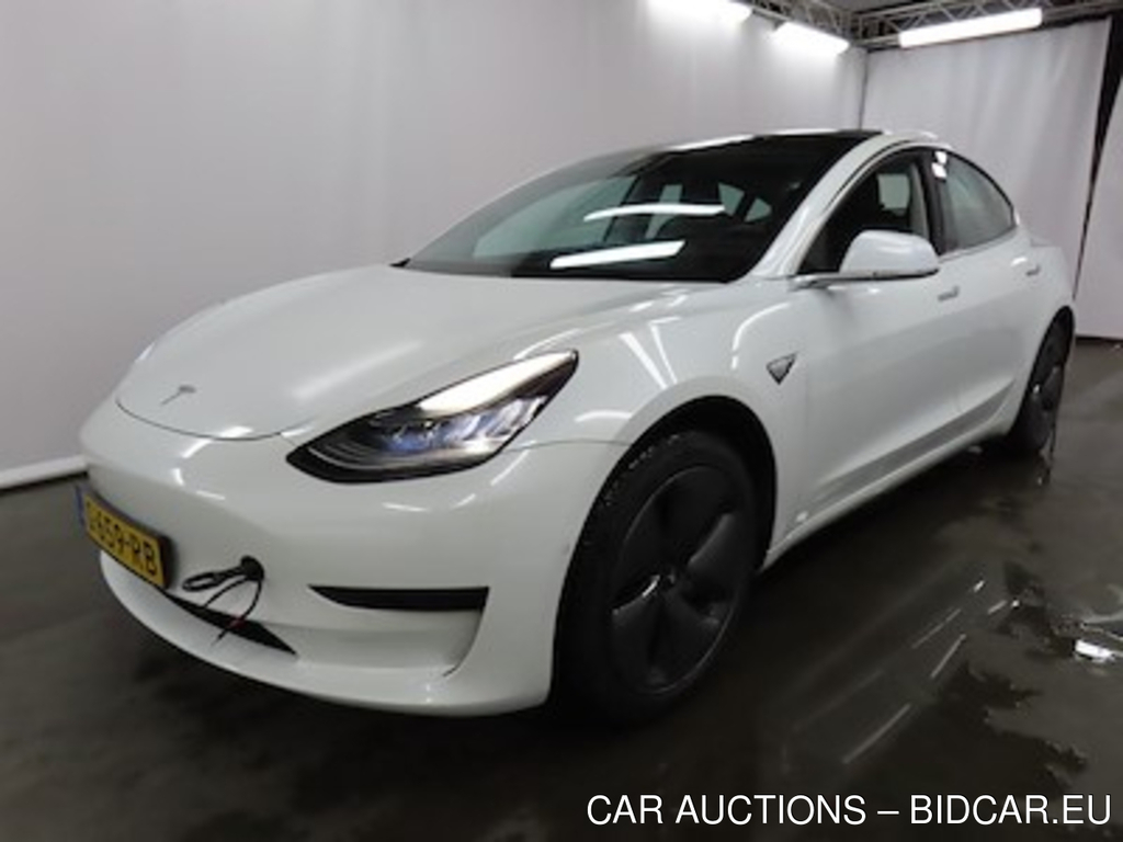 Tesla Model 3 Standard Range Plus RWD 4d