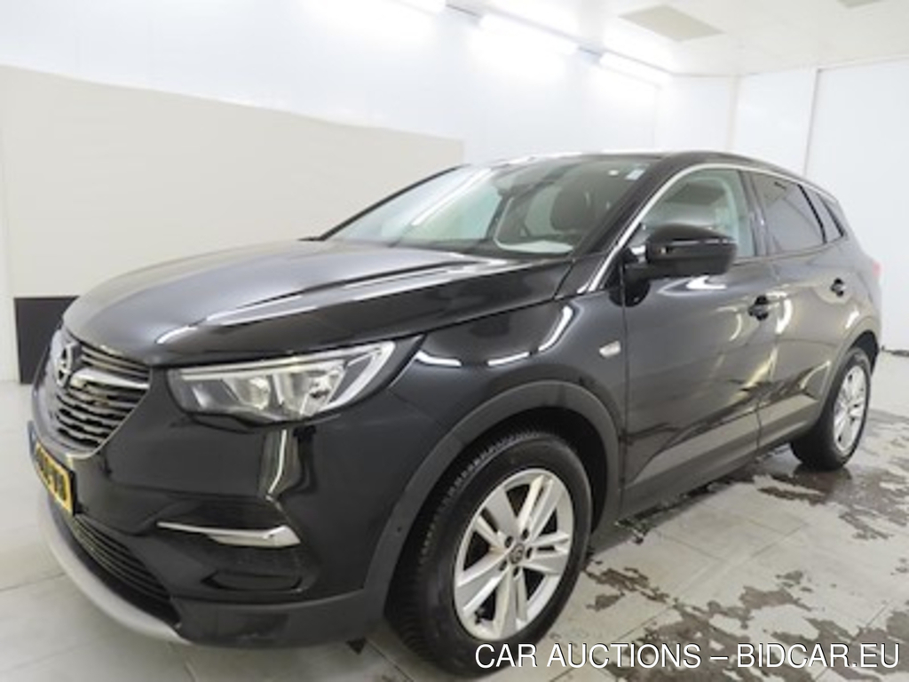 Opel Grandland X 1.2 Turbo S;S 96kW Bus. Executive 5d