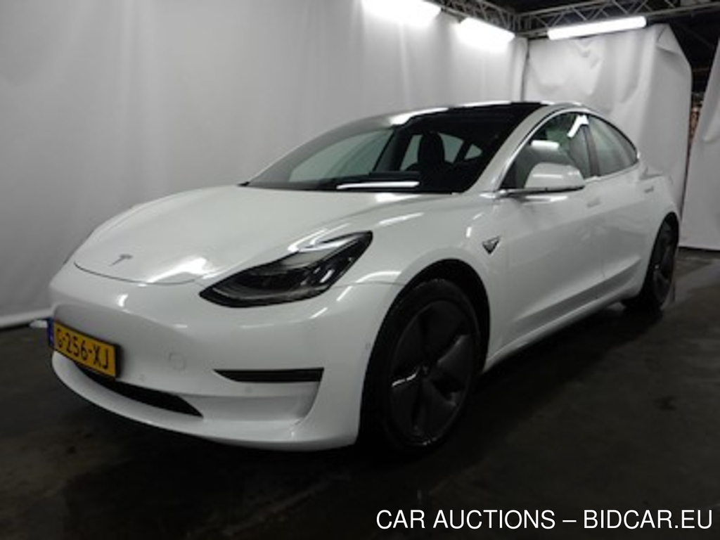 Tesla Model 3 Long Range Dual Motor AWD 4d