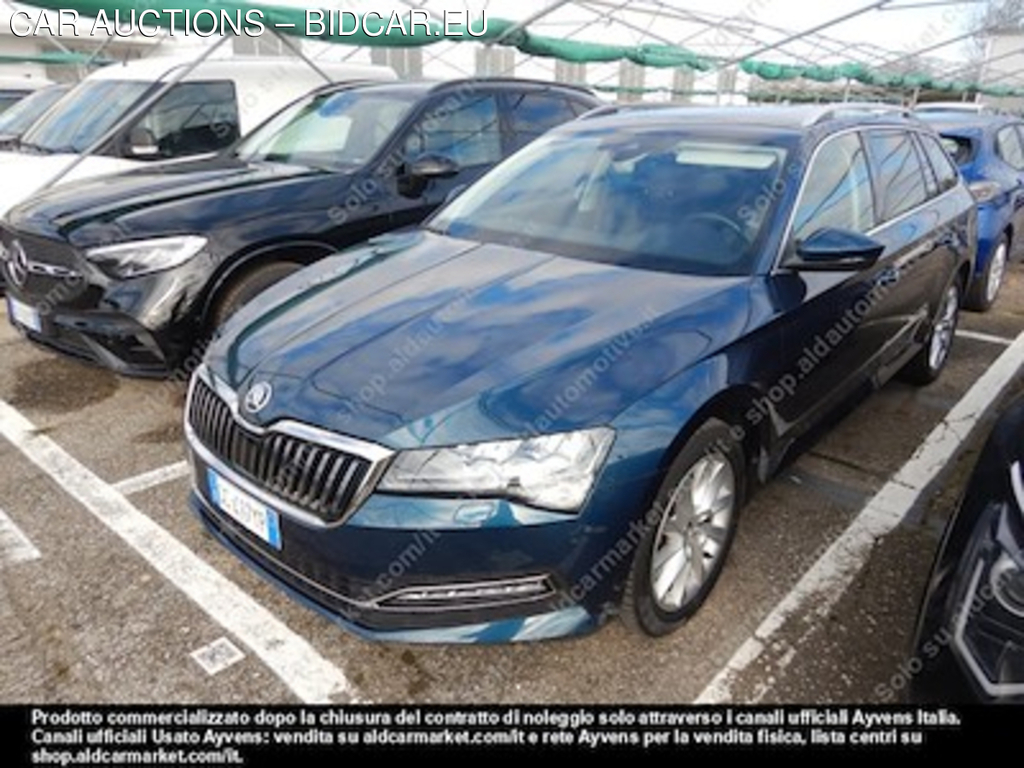 Skoda superb wagon 2.0 tdi 140kw -