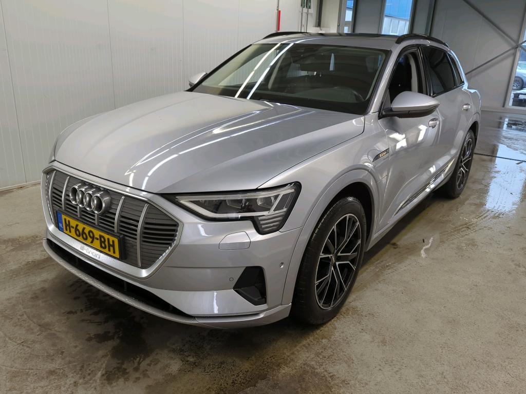 Audi e-tron 50 quattro 230kW / 71kWh 4WD Launch Edition Plus, 2019