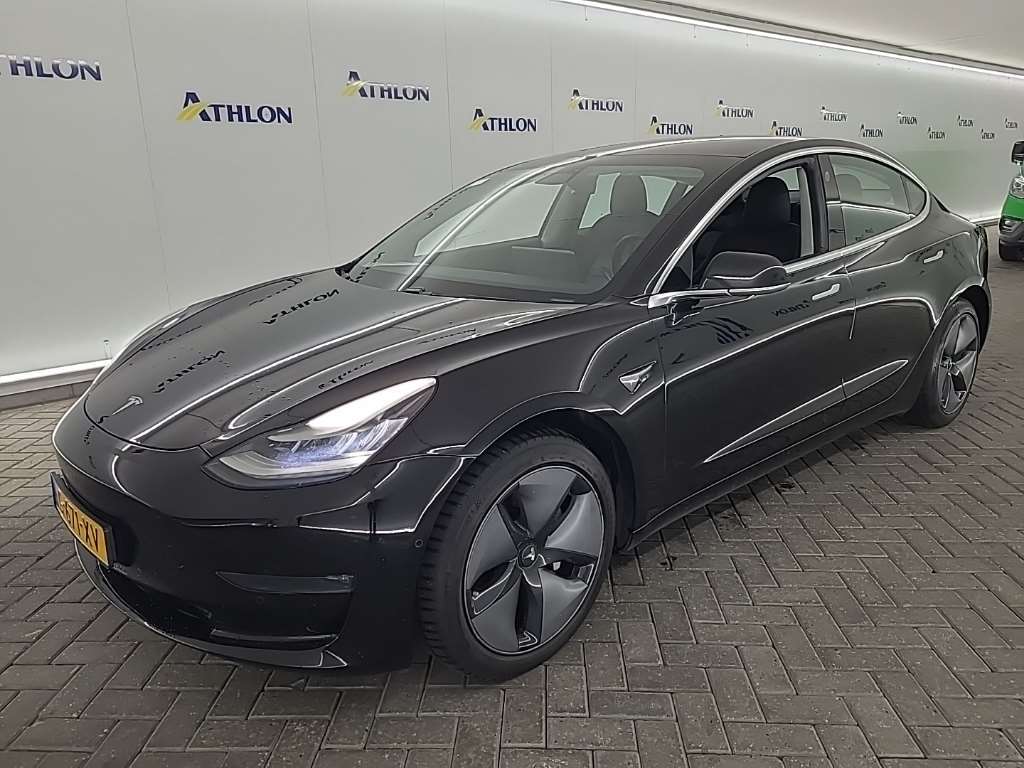 Tesla Model 3 LONG RANGE DUAL M. AWD 4D 350KW ATHLON EDITION, 2019