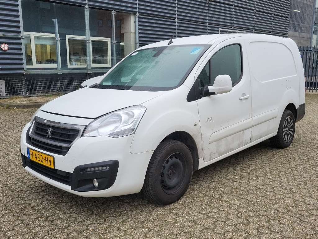 Peugeot Partner van 122L2 PREM PACK--BELT BROKEN-- 1.6 BLUEHDI 100 S&S 4D 73KW, 2017