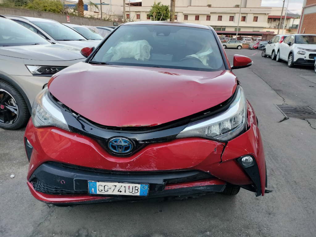 Toyota C-hr 2.0H MORE BUSINESS E-CVT, 2021