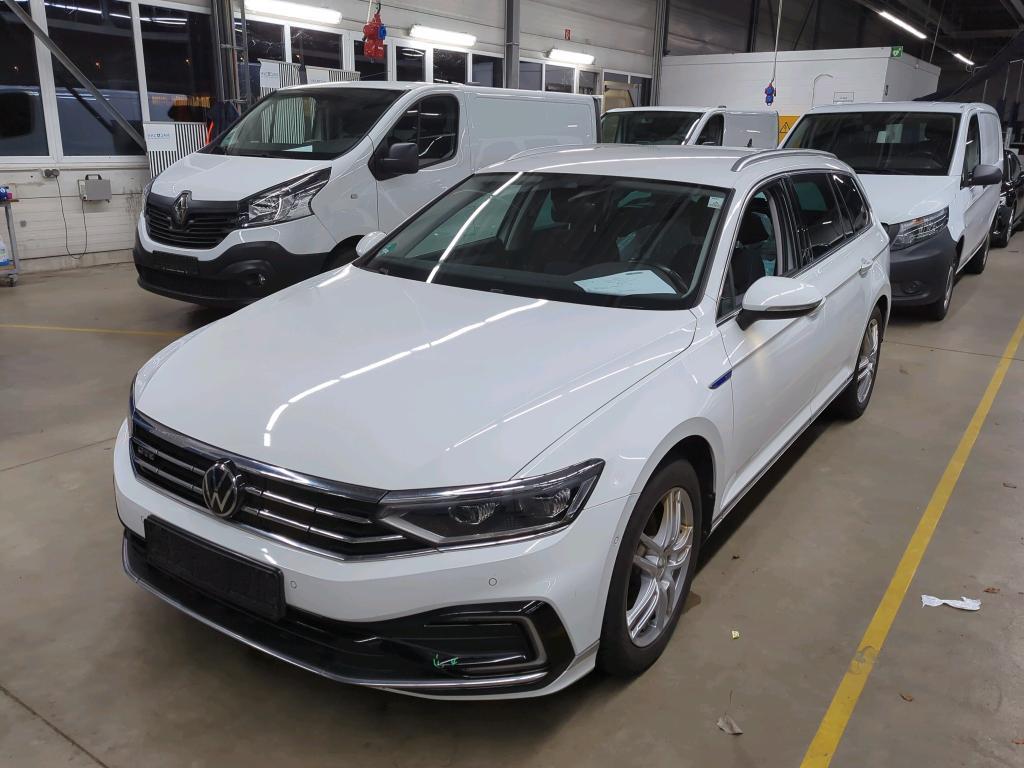 Volkswagen Passat VARIANT 1.4 TSI PLUG-IN-HYBRID DSG GTE, 2021